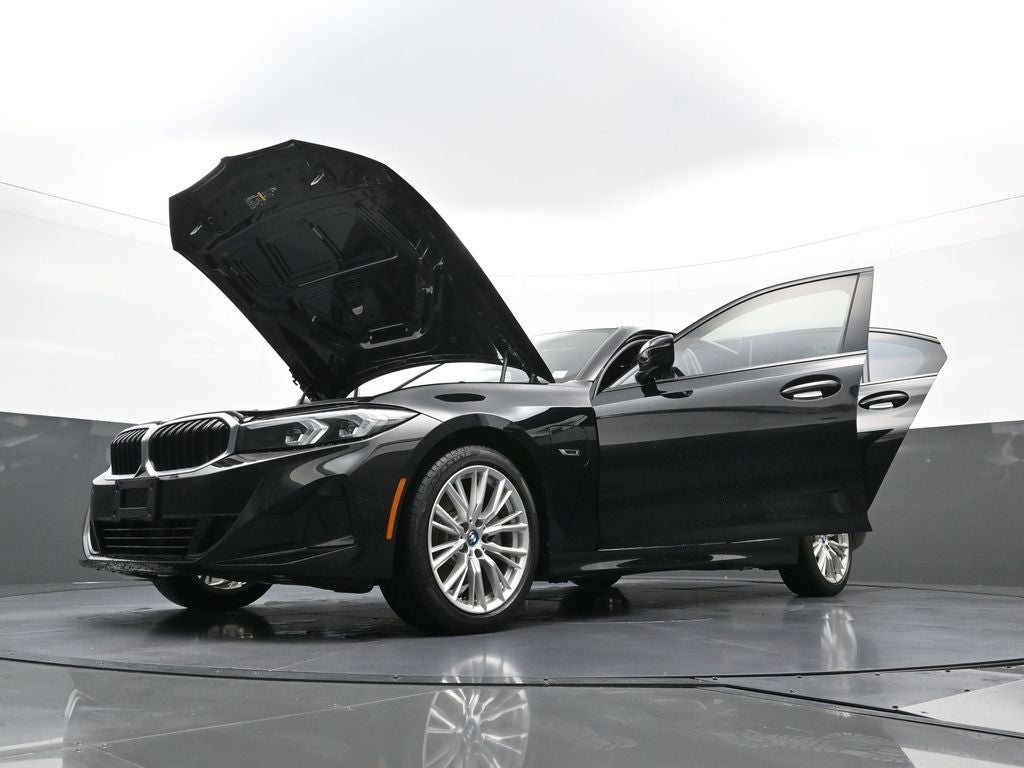 2023 BMW 3 Series 330e xDrive