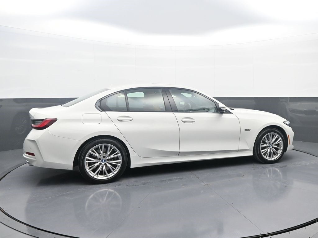 2023 BMW 3 Series 330e xDrive