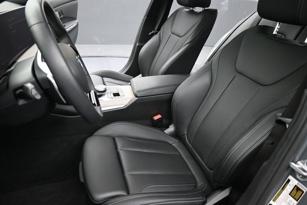 2025 BMW 3 Series 330i xDrive