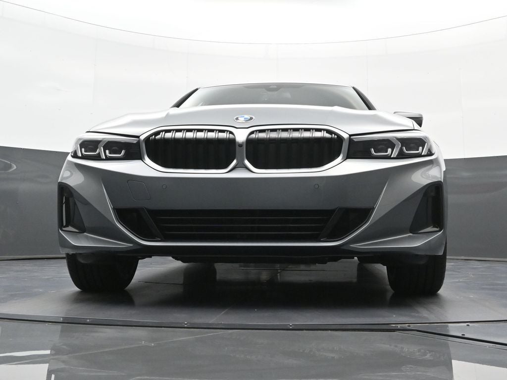 2025 BMW 3 Series 330i xDrive