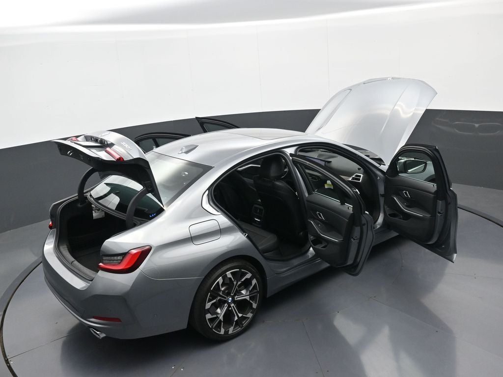 2025 BMW 3 Series 330i xDrive