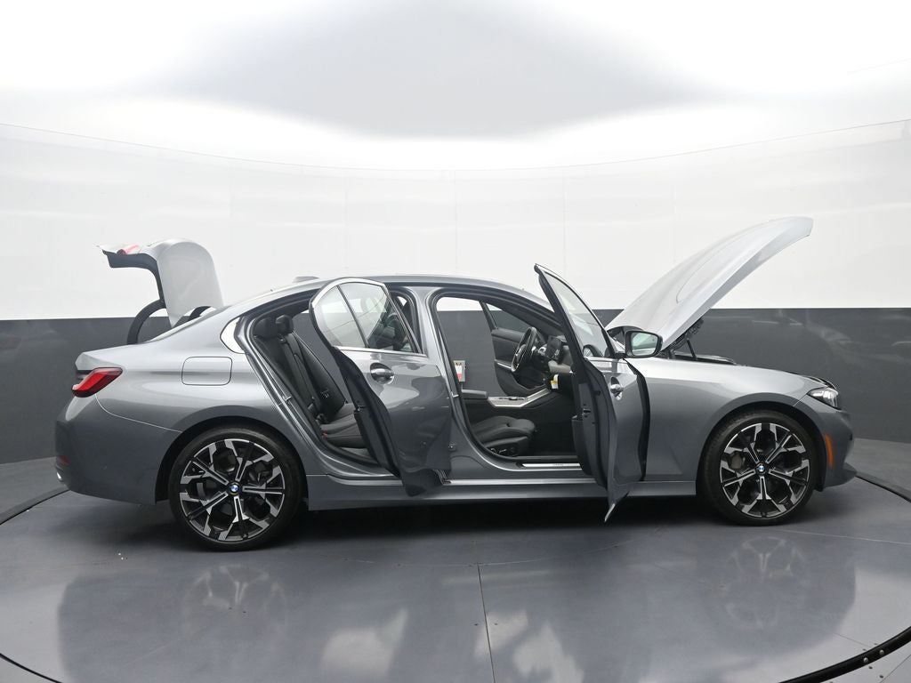 2025 BMW 3 Series 330i xDrive