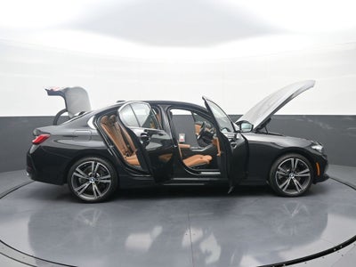 2024 BMW 3 Series 330i xDrive