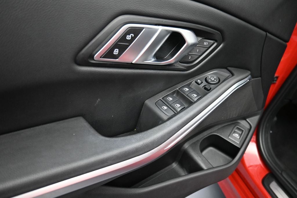 2023 BMW 3 Series 330i xDrive