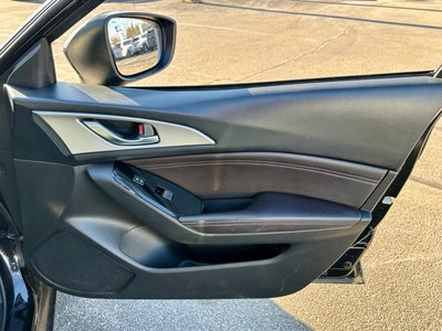 2018 Mazda Mazda3 Touring