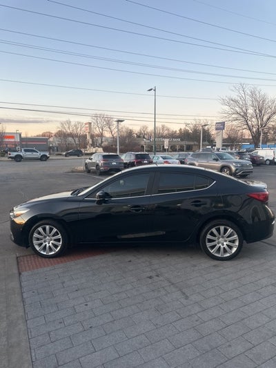2018 Mazda Mazda3 Touring