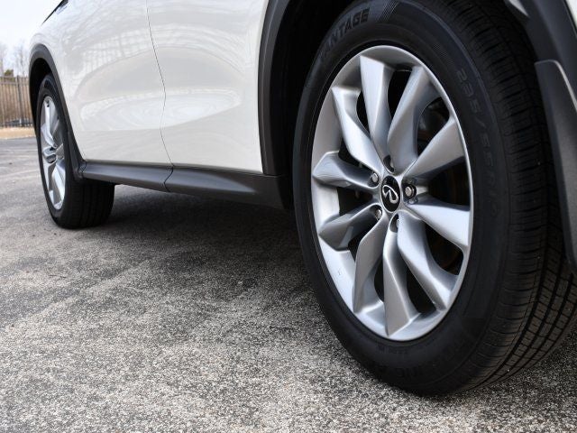 2022 INFINITI QX50 LUXE