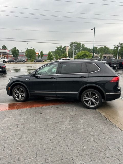 2019 Volkswagen Tiguan 2.0T SEL R-Line 4Motion