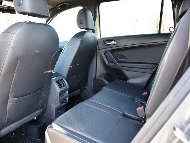 2020 Volkswagen Tiguan 2.0T SE R-Line Black 4Motion