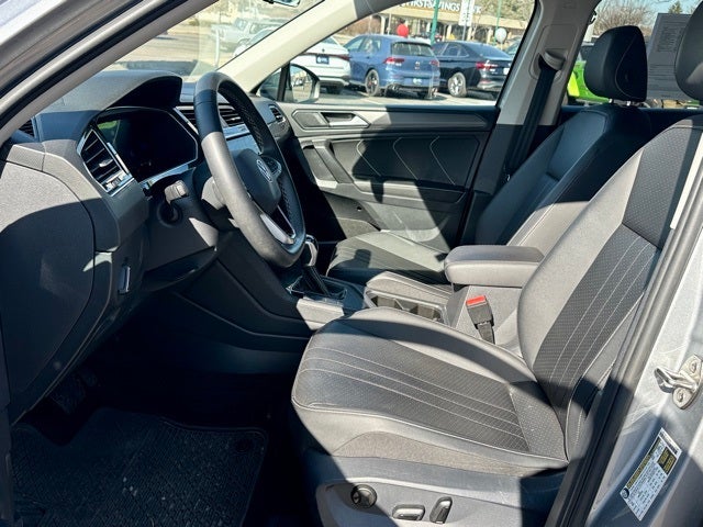 2023 Volkswagen Tiguan 2.0T SE