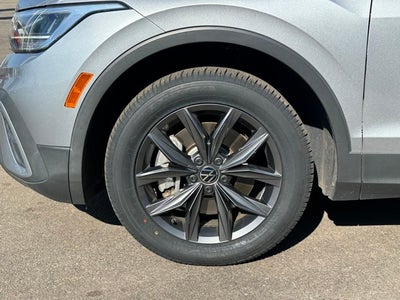 2023 Volkswagen Tiguan 2.0T SE