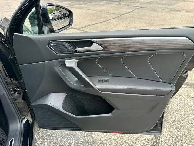 2024 Volkswagen Tiguan 2.0T SEL R-Line