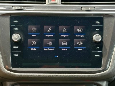 2024 Volkswagen Tiguan 2.0T SEL R-Line
