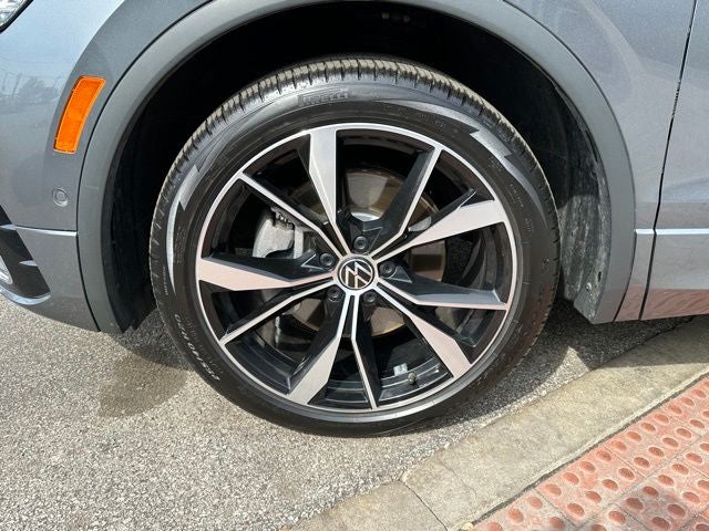 2024 Volkswagen Tiguan 2.0T SEL R-Line