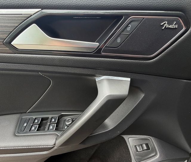 2023 Volkswagen Tiguan 2.0T SEL R-Line