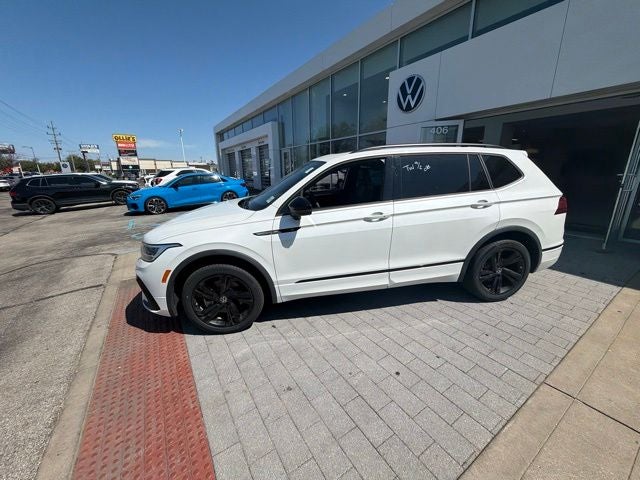 2023 Volkswagen Tiguan 2.0T SE R-Line Black