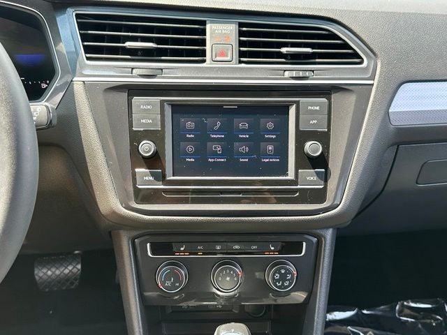 2024 Volkswagen Tiguan 2.0T S