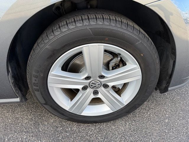 2018 Volkswagen Golf SportWagen SE