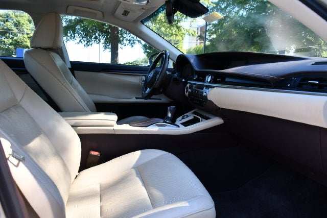 2017 Lexus ES 350