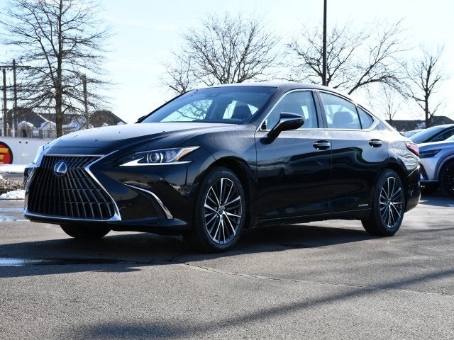 2022 Lexus ES 300h