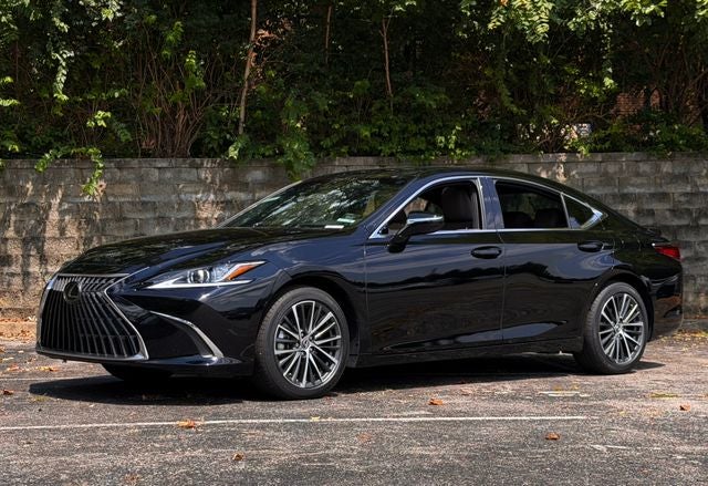 2025 Lexus ES 300h
