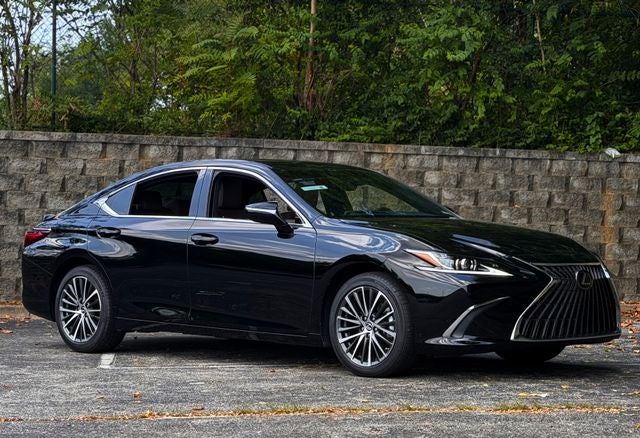 2025 Lexus ES 300h