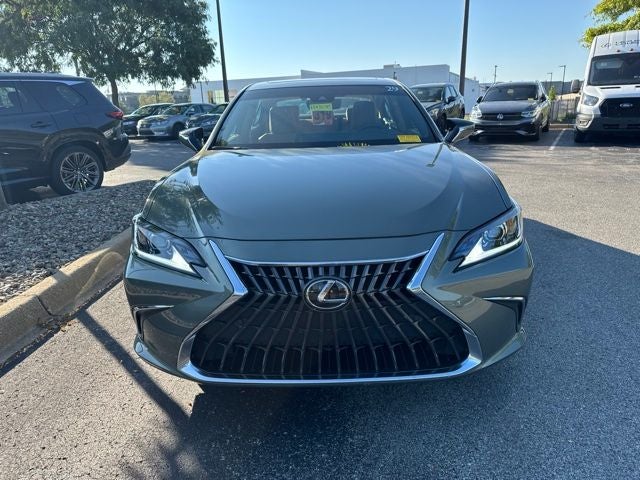 2025 Lexus ES 350