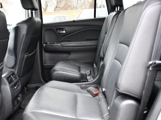 2022 Honda Pilot Touring 7 Passenger