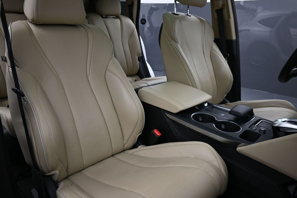 2022 Acura MDX w/Advance Package