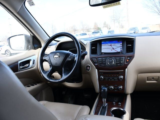 2020 Nissan Pathfinder Platinum