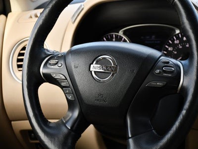 2020 Nissan Pathfinder Platinum