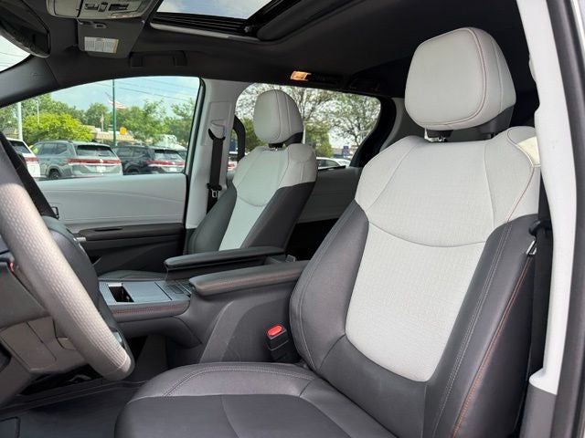 2024 Toyota Sienna XSE 7 Passenger
