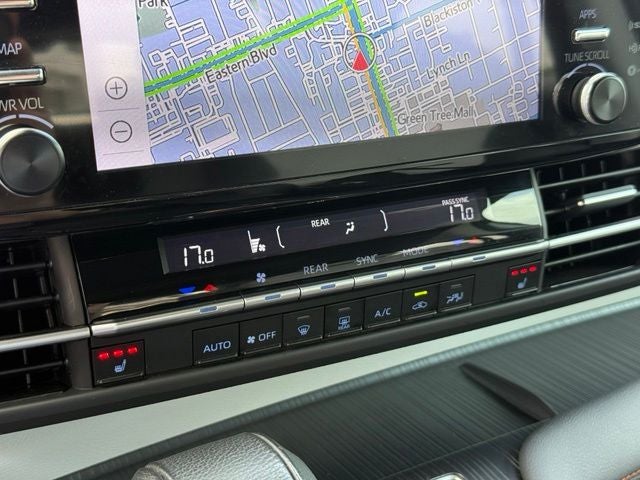 2024 Toyota Sienna XSE 7 Passenger