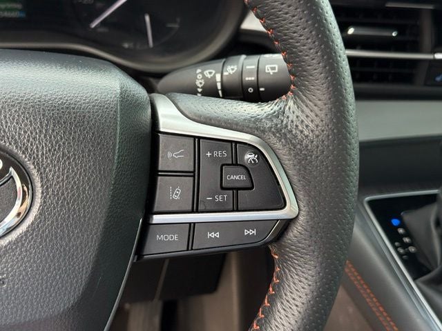 2024 Toyota Sienna XSE 7 Passenger
