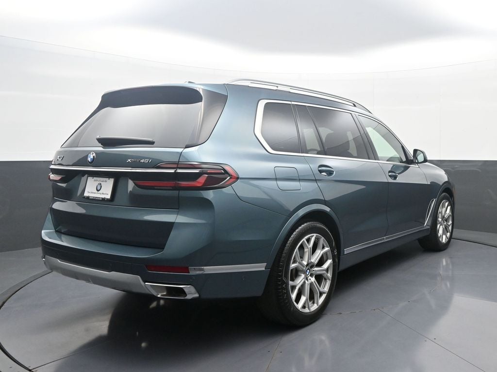 2025 BMW X7 xDrive40i