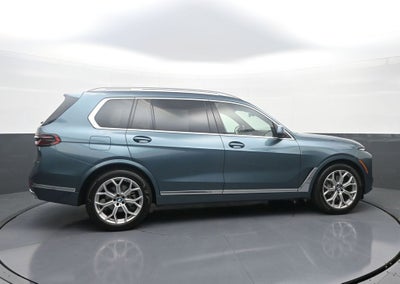 2025 BMW X7 xDrive40i