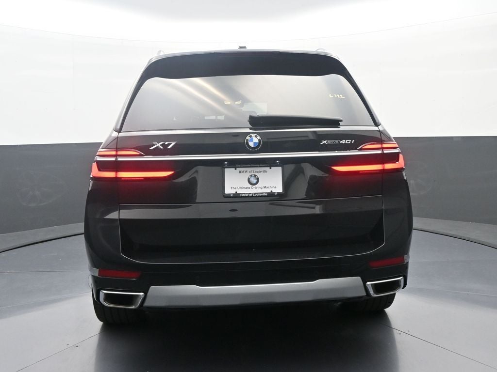 2024 BMW X7 xDrive40i