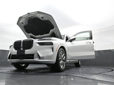 2025 BMW X7 xDrive40i