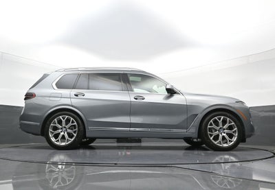 2026 BMW X7 xDrive40i