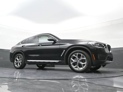 2025 BMW X4 xDrive30i
