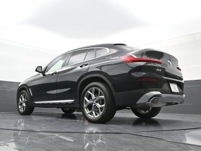 2025 BMW X4 xDrive30i