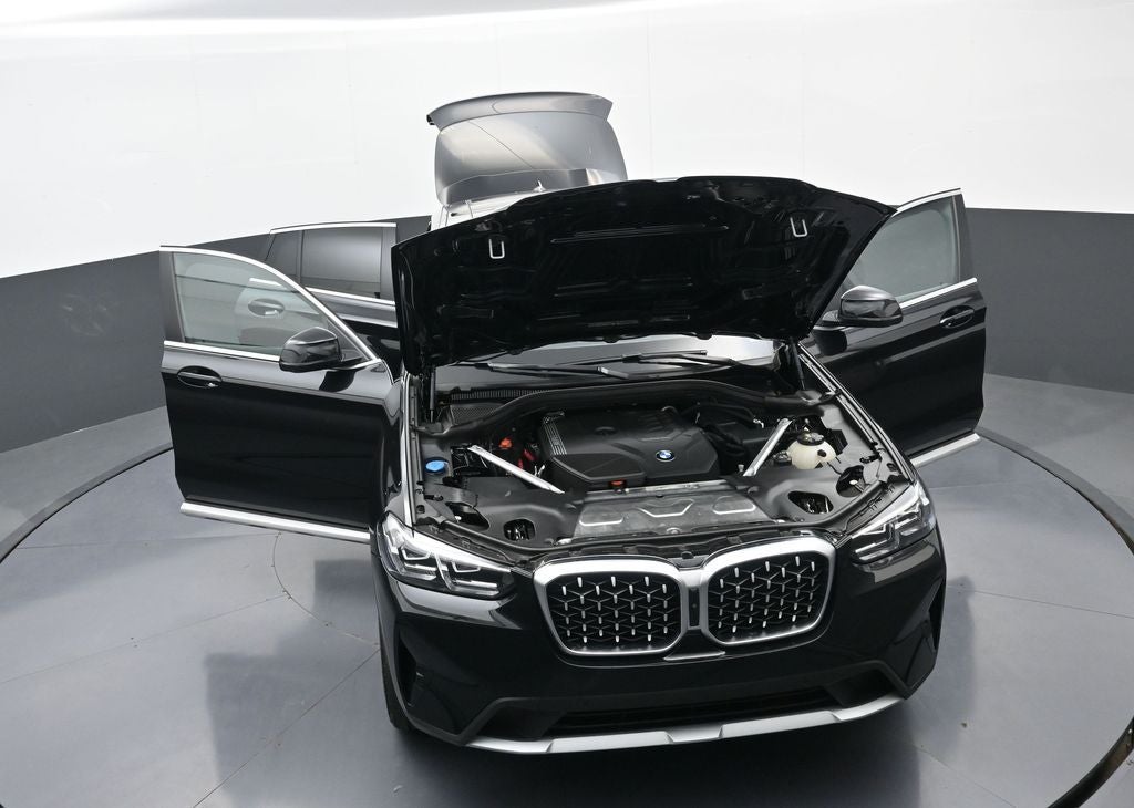2025 BMW X4 xDrive30i