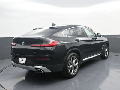 2025 BMW X4 xDrive30i