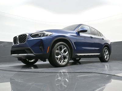 2025 BMW X4 xDrive30i