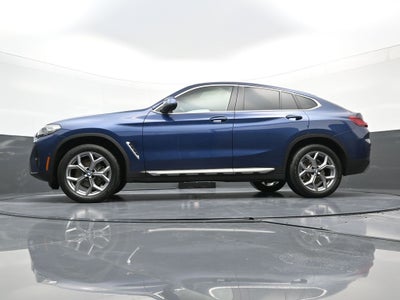 2025 BMW X4 xDrive30i