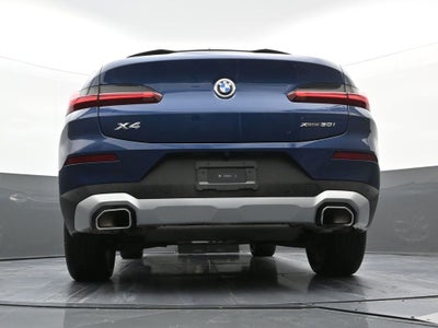 2025 BMW X4 xDrive30i