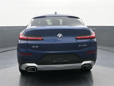 2025 BMW X4 xDrive30i