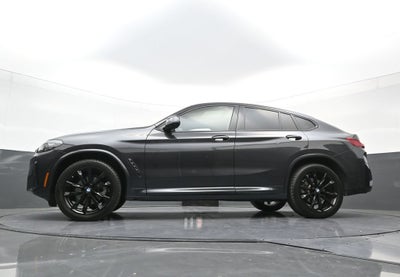 2024 BMW X4 xDrive30i