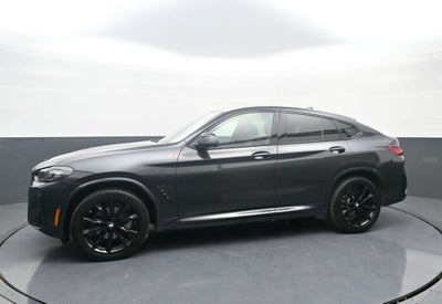 2024 BMW X4 xDrive30i