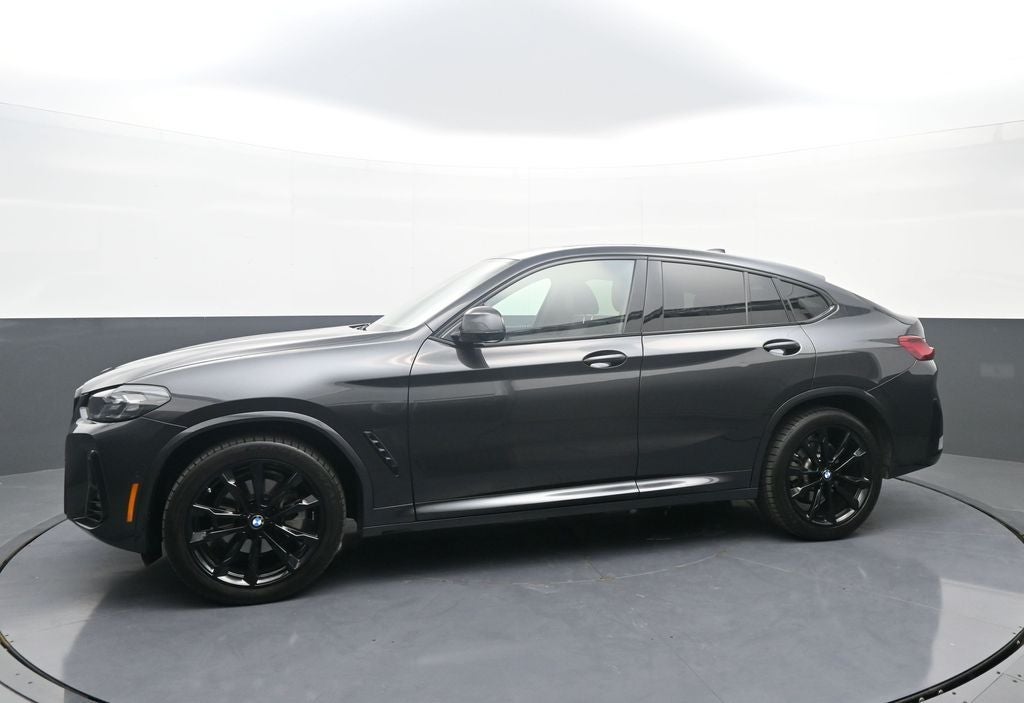 2024 BMW X4 xDrive30i